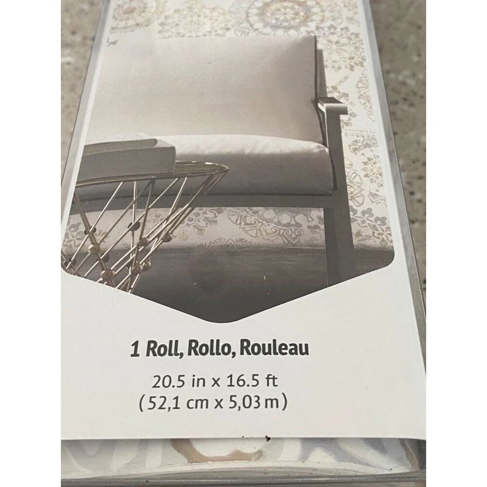 RoomMates Peel & Stick Wallpaper Roll Bohemian Floral Medallion Gray Beige Boho